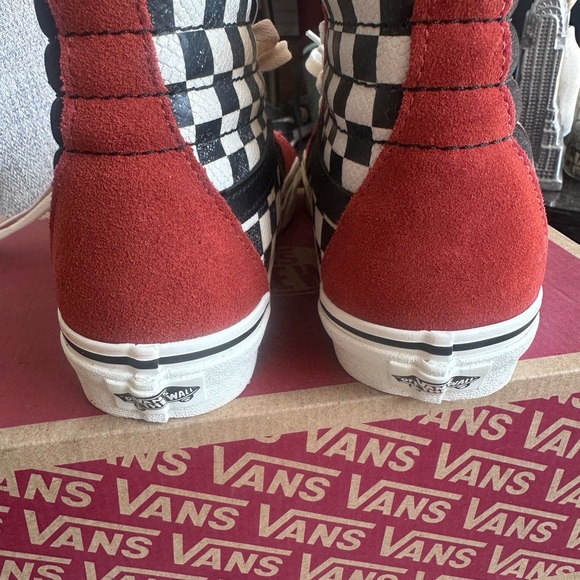 Vans Red and Black High-Top Sneakers with Suede Finish - Picture 6 of 6